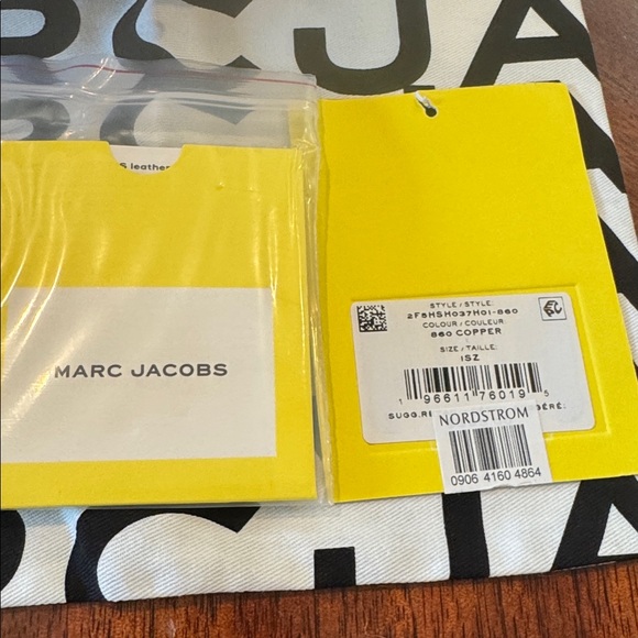 Marc Jacob’s The Cargo Bag in Suede - Picture 2 of 16